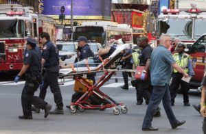 EEUU: vehículo arrolla grupo de personas y deja al menos dos muertos 
