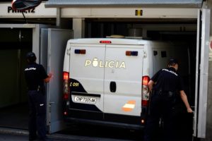 Desmantelan  red que explotaba transexuales de Venezuela en España