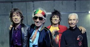 Guitarrista de Rolling Stone confesó que su vida pendía de un hilo tras su cáncer de pulmón