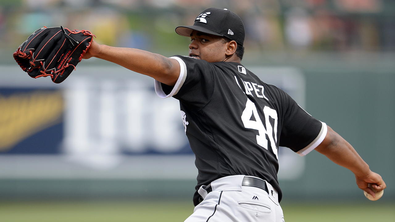 Medias Blancas suben al diestro dominicano Reynaldo López