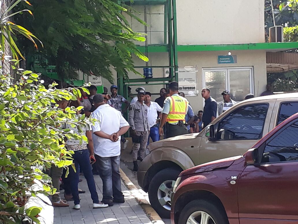 Fallece agente AMET herido en SDO; capitán ERD y civil reciben atenciones médicas