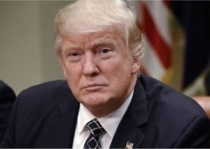 Donald Trump desmiente que haya acuerdo con demócratas sobre DECA