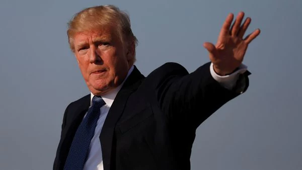 El presidente Donald Trump prometió el domingo el 