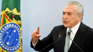 El presidente de Brasil, Michel Temer, será investigado por presunta corrupción en relación a un decreto sobre el sector portuario con el que habría favorecido los negocios de una empresa privada, informó este martes la Corte Suprema.
