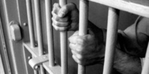 Apresan extorsionador que amenazaba con publicar fotos íntimas de victima 