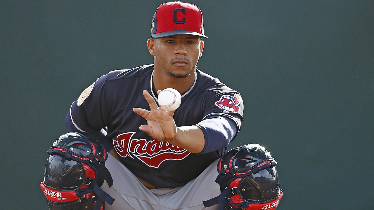 Indios suben al prospecto dominicano Francisco Mejía a Grandes Ligas