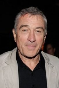 El famoso actor estadounidense Robert De Niro planea reconstruir la isla de Barbuda, devastada por el huracán Irma, informa 'The Daily News'.