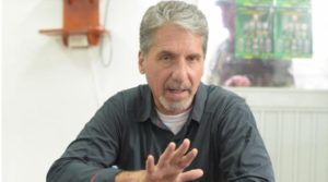 Embajador de EEUU en Colombia dice “el pueblo no confía en las FARC”
