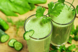 Licuados verdes bajar para la hipertensión y limpiar los riñones