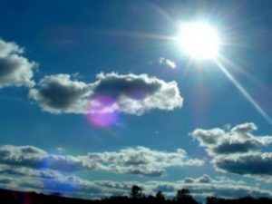 Onamet prevé temperaturas calurosas; un día soleado y de escasas lluvias