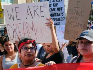 La Unión Americana de Libertades Civiles (ACLU) y su fundación en el sur de California presentaron este jueves una demanda colectiva contra la Administración del presidente estadounidense, 