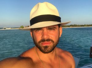 El actor venezolano Manuel “Coco” Sosa fue detenido hoy por funcionarios  de la Dirección General de Contrainteligencia Militar, por un presunto desfalco en la Faja Petrolífera del Orinoco, 