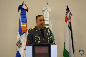 Director PN dice buscan nuevos mecanismos para reclutamiento de agentes 