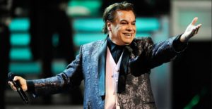 Sale a la venta la mansión de juan Gabriel en las Vegas