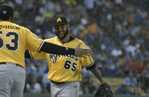 Águilas Cibañeas ganan 9-5 a Tigres del Licey 