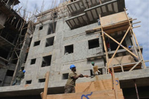 Expertos en bienes raíces respaldan construcciones antisísmicas