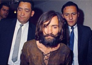 Muere asesino estadounidense Charles Manson