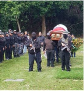 Funcionarios FAES hacen cortejo fúnebre a jefe de la Policía de Venezuela