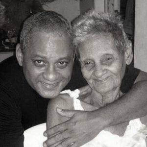 Fallece madre del gerente de operaciones CDN, Alcides Espinosa
