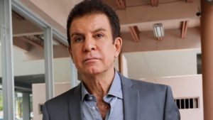 Nasralla lamentó que la OEA acepte trabajar con Hernández