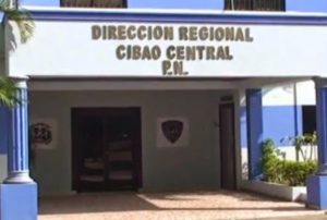 Vigilante vinculado a robo compañía envíos de Santiago se suicida en local PN
