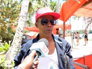 Vendedores esperan Semana Santa sea mejor que el año pasado en playa Las Garitas 