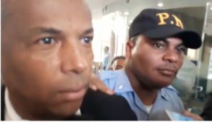 Aplazan medidas de coerción a exempleado Alcaldía Santiago acusado de millonario desfalco