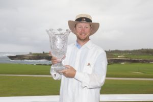 Estadounidense Brice Garnett gana PGA Tour; dominicano Julio Santos se destaca
