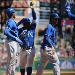 Abraham Almonte encabeza Victoria de Reales sobre Tigres