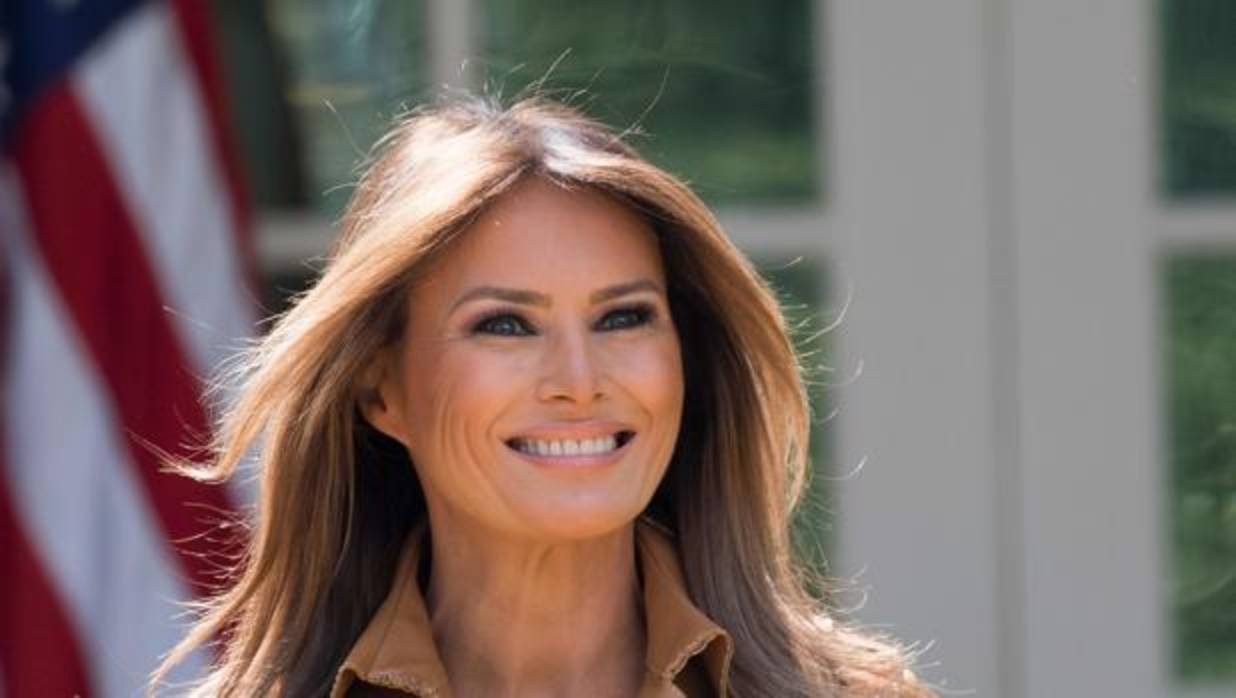 Melania Trump regresa a la Casa Blanca tras una operación de riñón