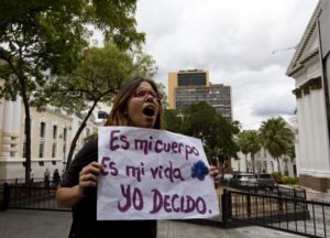 Se manifiestan en favor del aborto en Venezuela