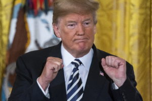 Trump llega a Canadá para participar en la cumbre del G7