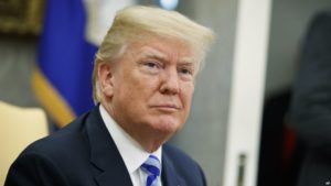 Trump anunciaría aranceles a productos chinos