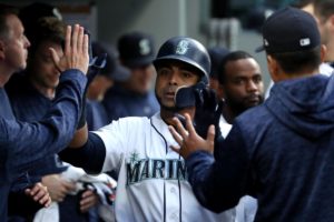 Tablazo de Nelson Cruz sella triunfo de Marineros sobre Rangers 