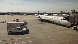  Boston: dos aviones de Delta Air Lines colisionan en la pista de un aeropuerto 