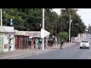 Militarizan Navarrete de Santiago ante paro de grupos populares