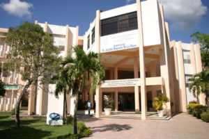 UASD gradúa 532 nuevos profesionales en San Francisco de Macorís
