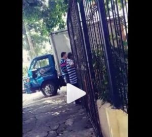 Denuncian supuesto uso de camión Interior y Policía para hacer mudanza a matador de un vecino en Gascue 