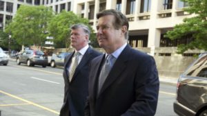 Inicia juicio contra Paul Manafort ex jefe de campaña de Trump
