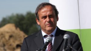Michel Platini no podrá estar en final del Mundial tras acusaciones de corrupción