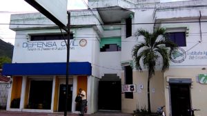 Edificio de oficinas públicas municipio Sánchez en total deterioro