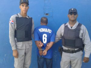 Apresan presunto ladrón de ferretería en SPM

