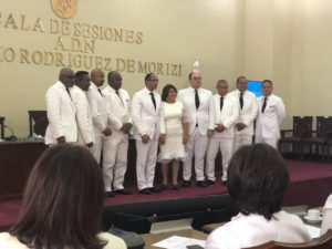 Regidores DN respetan regla de oro y ratifican bufete directivo


