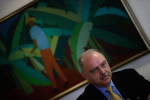 BRA11.BRASILIA(BRASIL),15/07/2016.- El ministro jefe del Gabinete de Seguridad Institucional de la Presidencia brasileña, el general Sergio Etchegoyen, participa en una reunión con el presidente Temer hoy, viernes 15 de julio de 2016, en Brasilia (Brasil). El atentado del jueves en la ciudad francesa de Niza, que causó al menos 84 muertos, obliga a Brasil a 