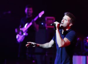 GRAF389. MADRID, 31/07/2018.- El cantante Pablo Alborán, durante su actuación para clausurar el Universal Music Festival esta noche en el Teatro Real de Madrid. EFE/J.P.Gandul
