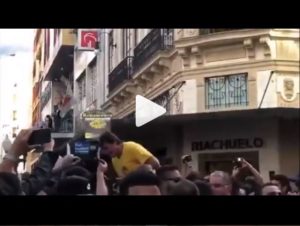 Video: apuñalan a un candidato a la presidencia de Brasil