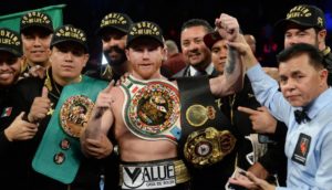 Canelo Álvarez se convierte nuevo campeón mundial de peso mediano