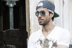 Enrique Iglesias enamora a sus seguidores con video de sus gemelos