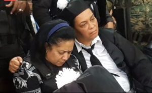 Marlin Martínez y su abogada Ingrid Hidalgo