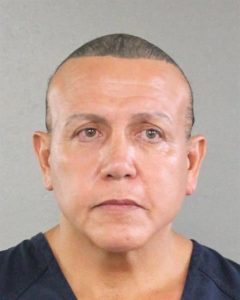Autoridades identifican hombre sospechoso de enviar paquetes en EE.UU.